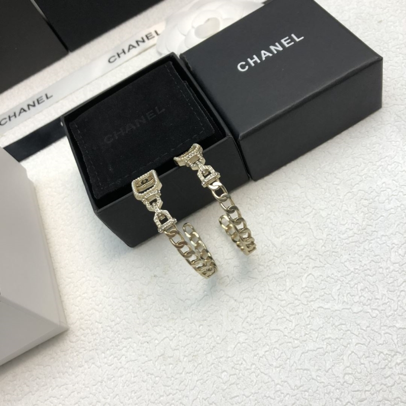 Ch**el earrings